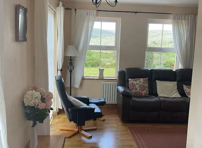 펜션 Mountain Retreat - Bright & Spacious 2 Bed With Large Garden 슐
